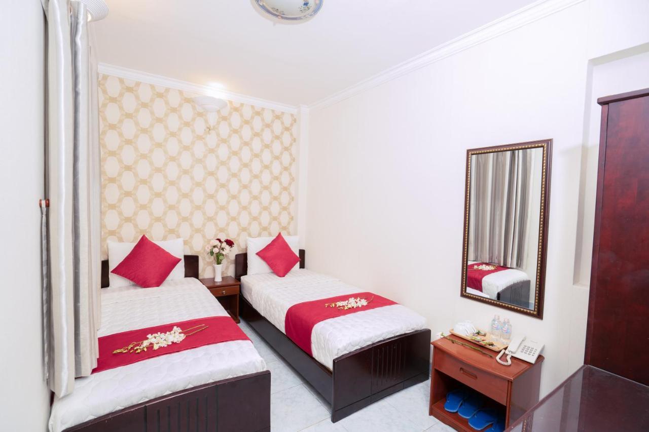 Khách sạn Phan Lan 2 *